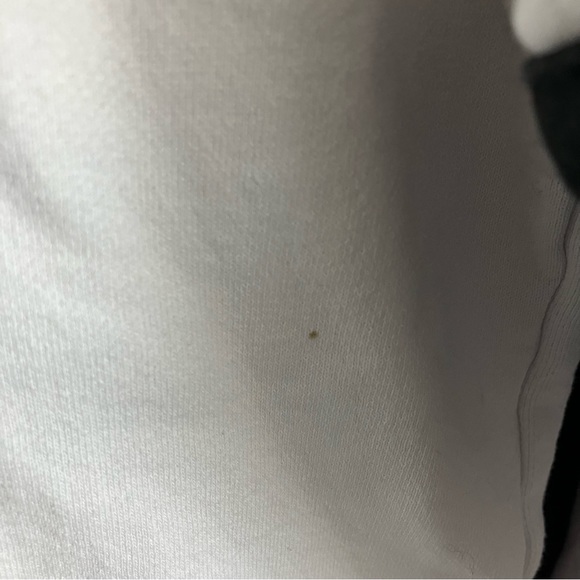 FILA White Crew Sweatshirt - Picture 6 of 6